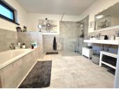Haus, 2325, Velm